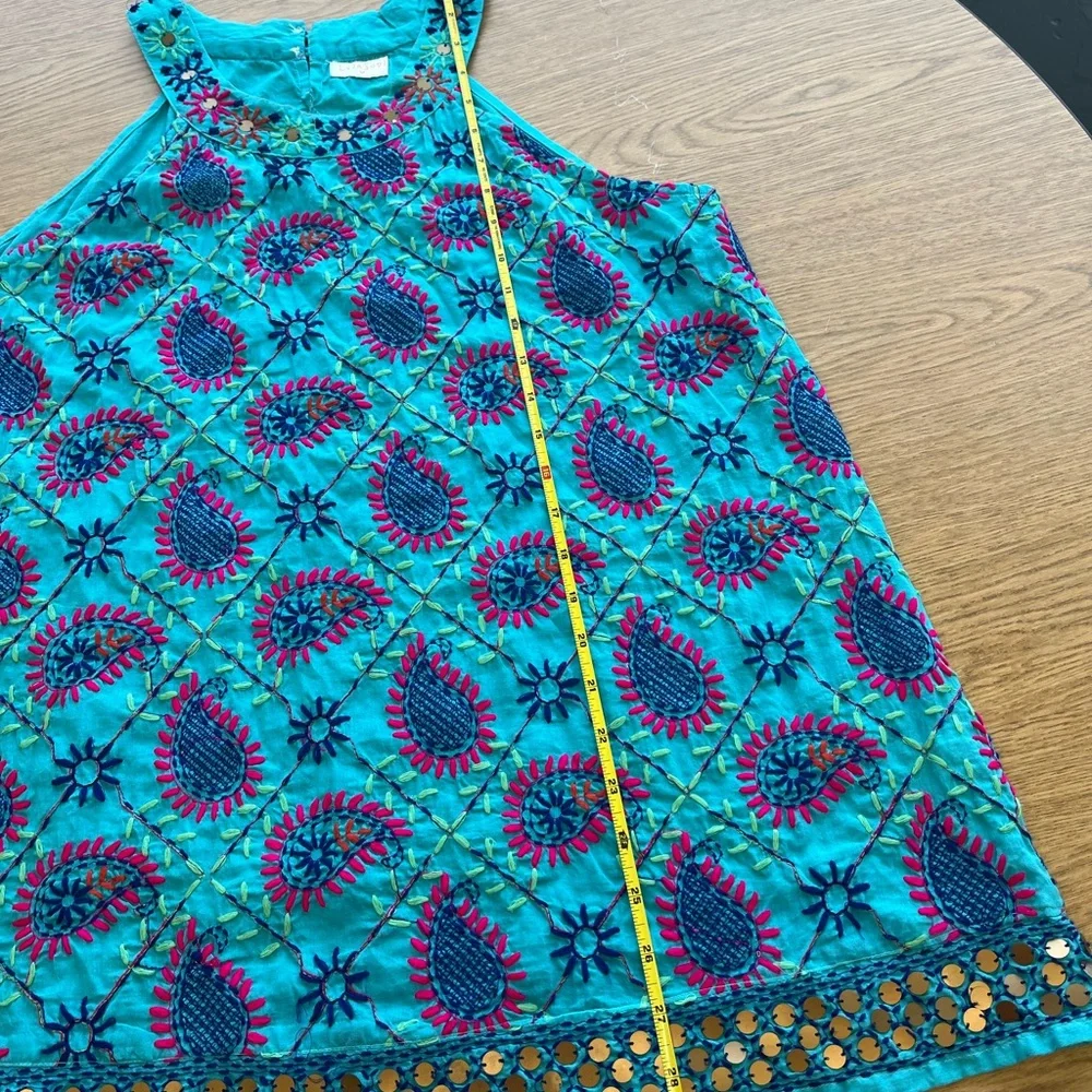 Turquoise Sleeveless Top - Picture 5 of 6